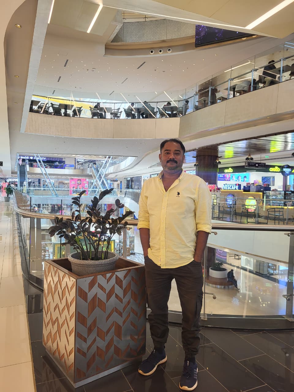 صورة العامل