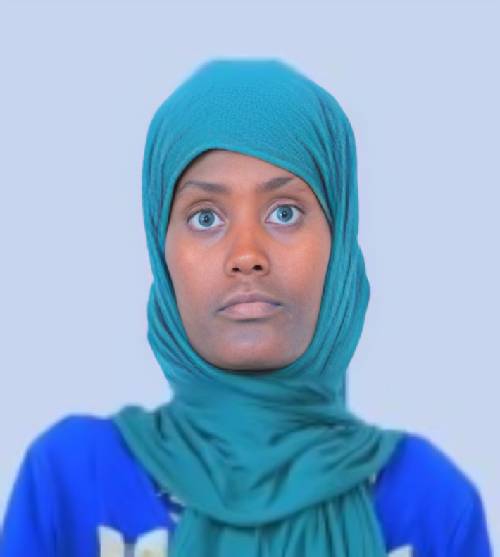 صورة العاملة