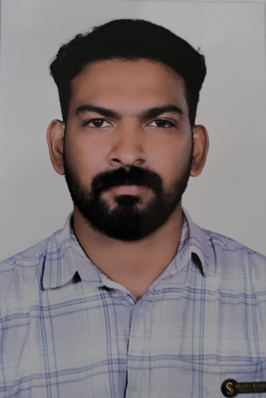 صورة العاملة