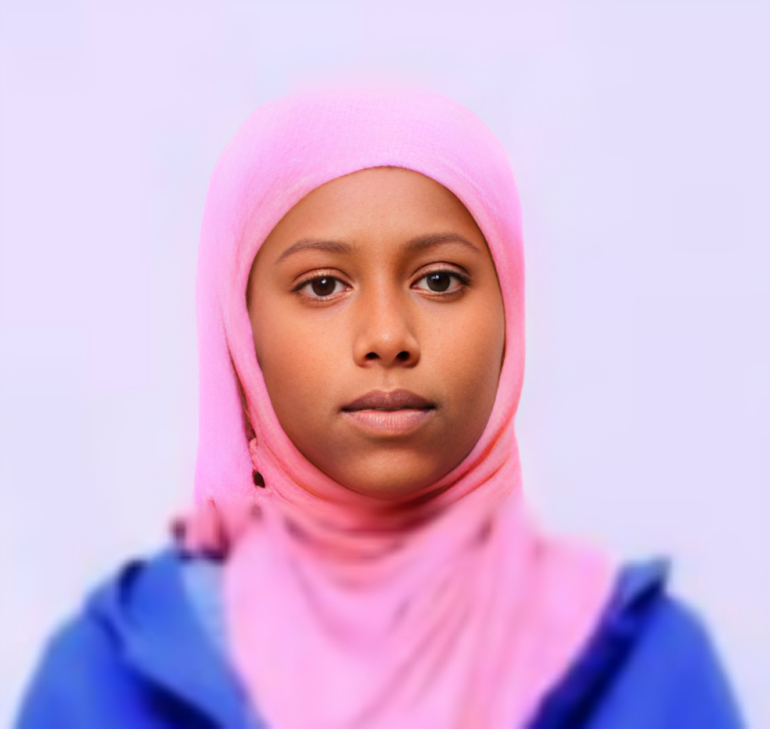 صورة العاملة