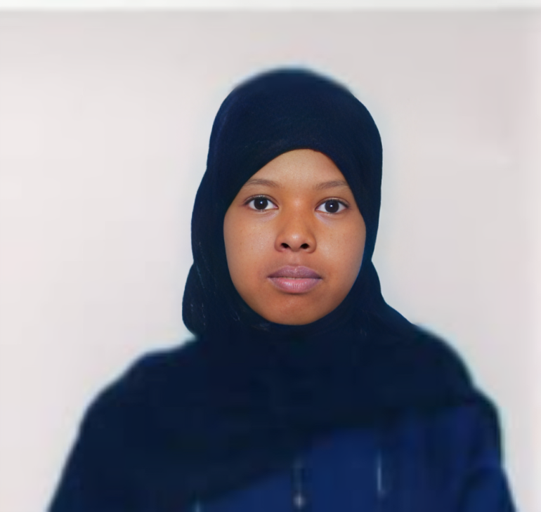 صورة العاملة