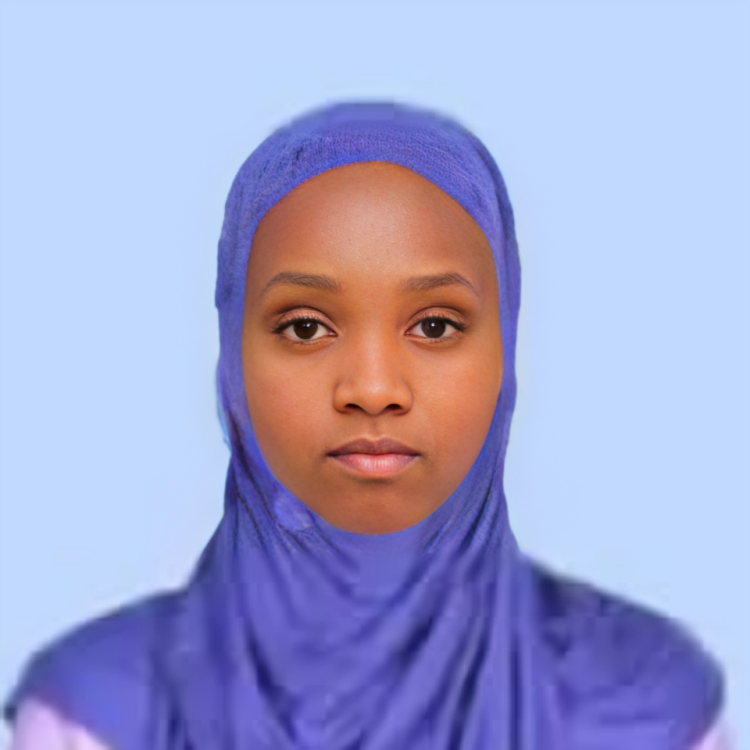 صورة العاملة