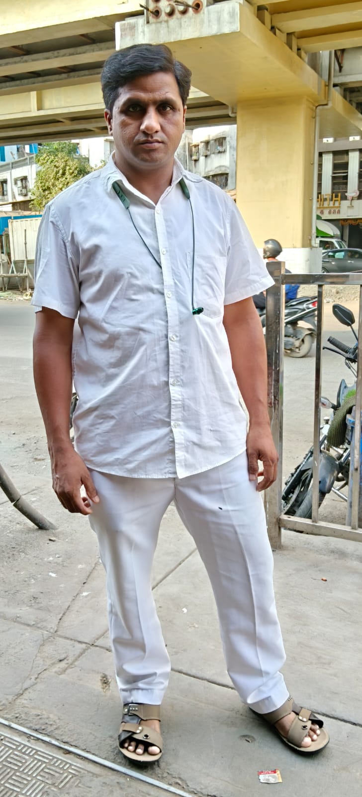 صورة العاملة