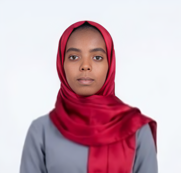 صورة العاملة