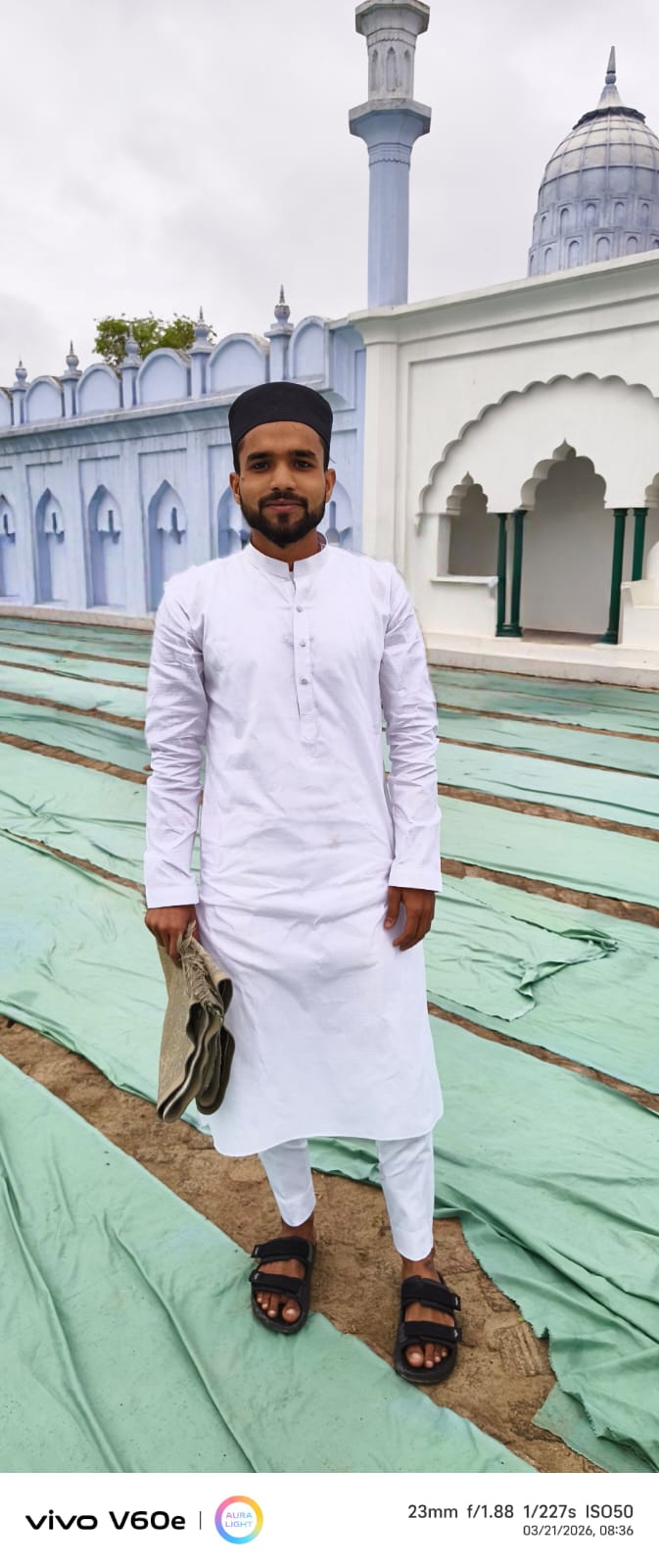 صورة العاملة